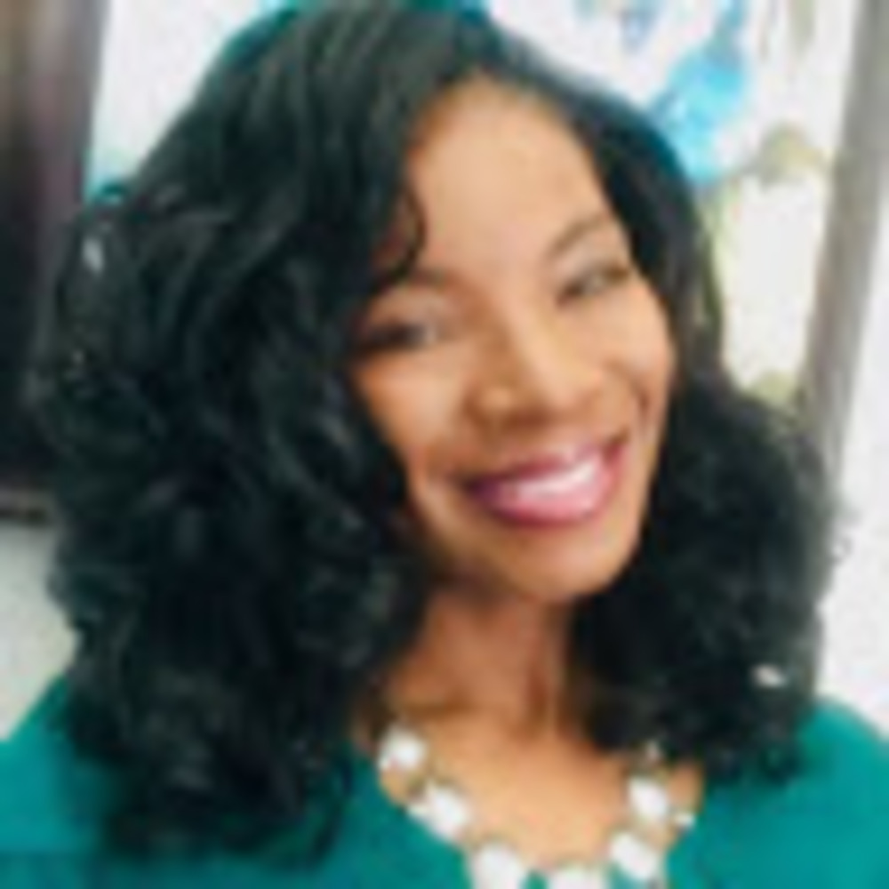 Meet your Posher, Angie